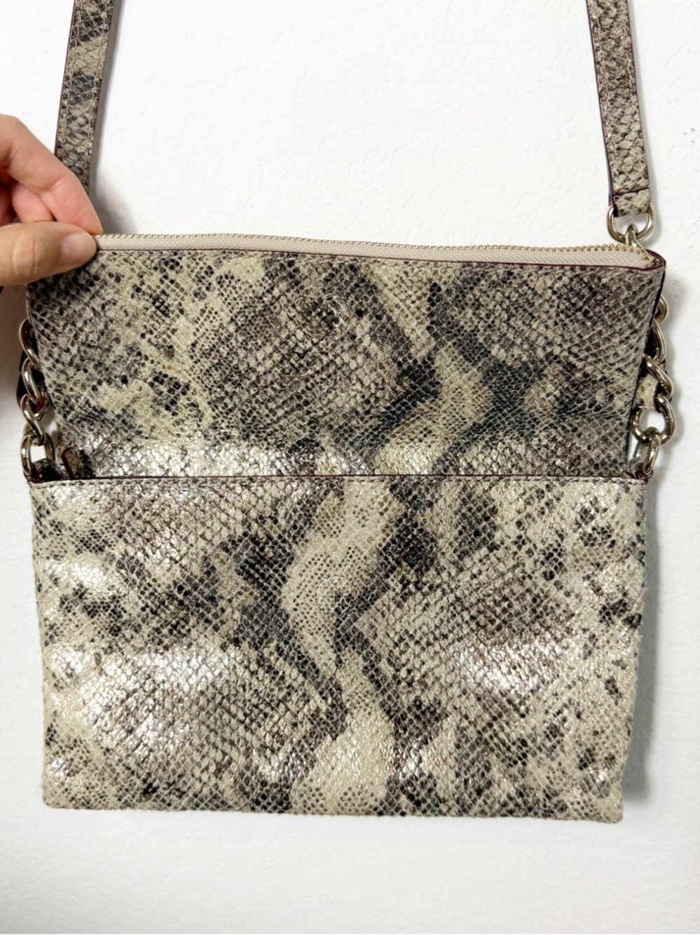 Kate Spade Snake Embossed Crossbody Bag Gold Shimmer Leather Purse - Picture 6 of 8